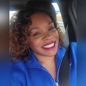 Meet your Posher, Joy